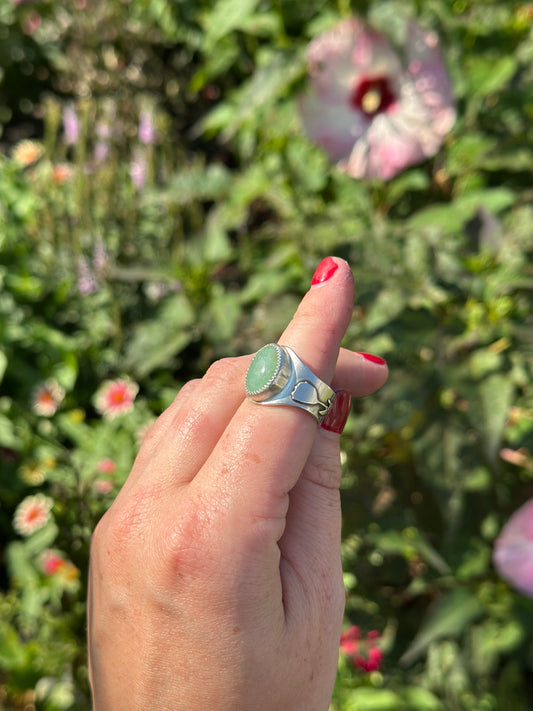 Tulip Ring with Jade